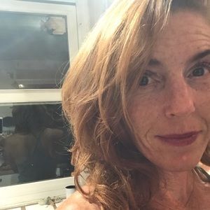 Meet your Posher, Tia